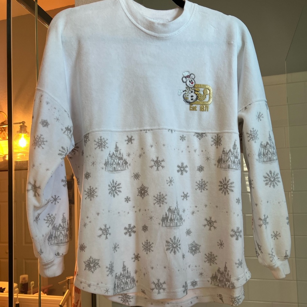Walt Disney World snowflake spirit Christmas sweater vintage collectible RARE